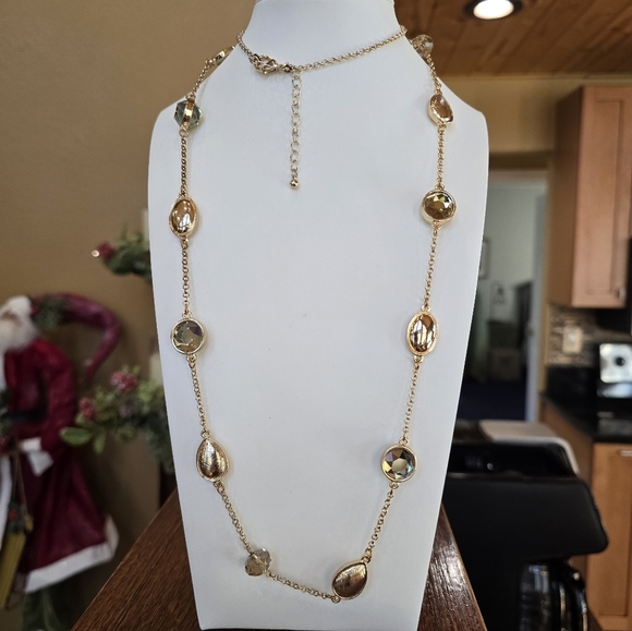 Goldtone Round Faceted Smokey Brown Crystal Chain Link Necklace - Picture 3 of 5